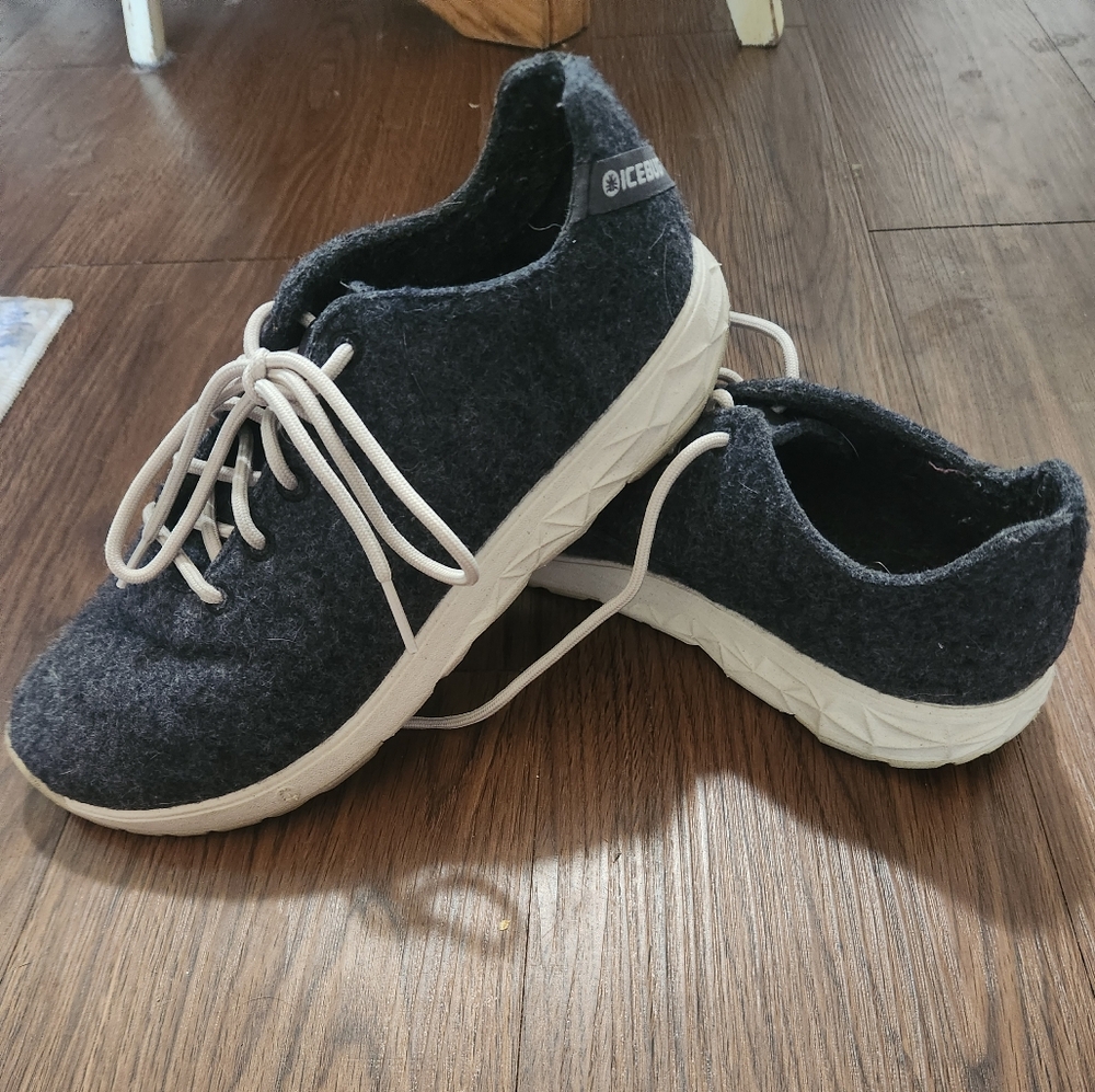 US W7 dark blue
